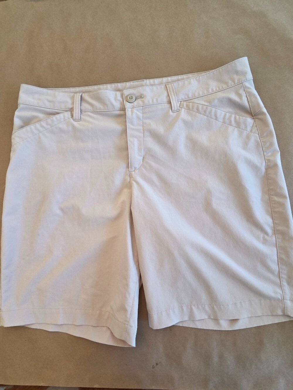 Eddie Bauer Travex Shorts Outdoor Active Hiking Quick Dry Khaki sz 12 eight inch